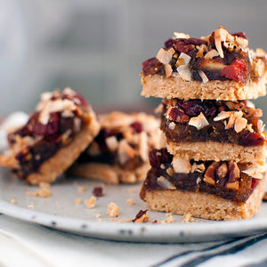 Easy No-Bake Date & Pecan Bars