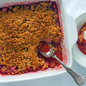Rhubarb and Strawberry Crisp